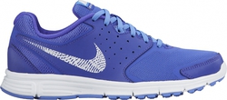 Nike Revolution