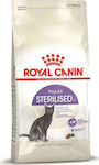 Royal Canin Regular Sterilised 37 Ξηρά Τροφή για Ενήλικες Στειρωμένες Γάτες με Πουλερικά 10kg