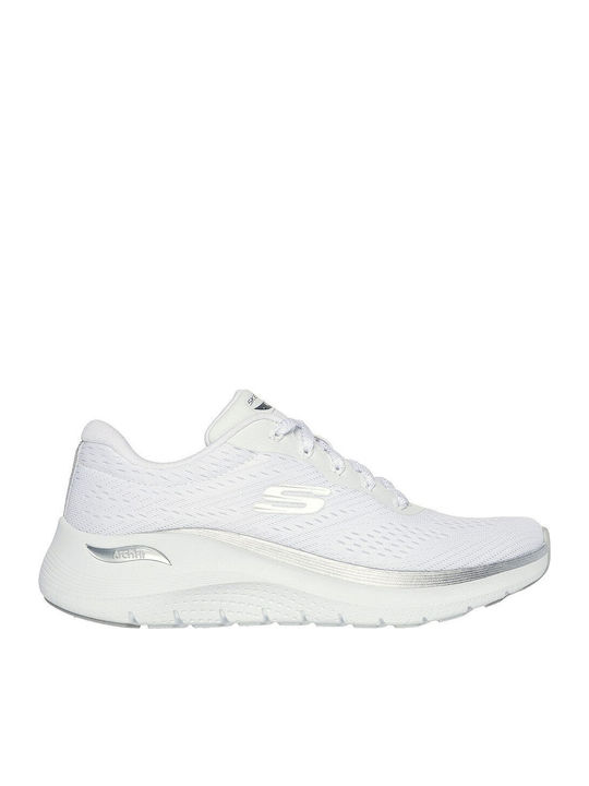 Skechers