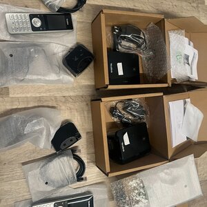 Yealink W76P Ασύρματο Τηλέφωνο IP 10 γραμμών Μαύρο