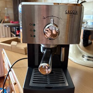 Gaggia Viva Deluxe Μηχανή Espresso 1025W Πίεσης 15bar Ασημί