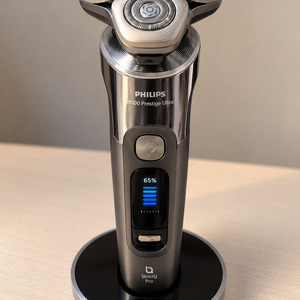 Philips i9000 Prestige XP9402/31 Ξυριστική Μηχανή Προσώπου Επαναφορτιζόμενη