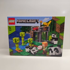 LEGO Minecraft The Panda Nursery για 7+ Ετών 21158