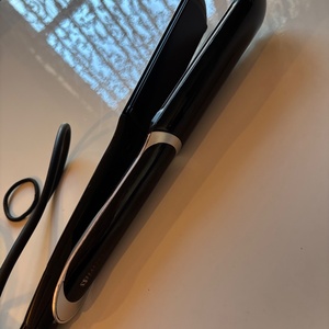 Babyliss Sleek Control 235 ST397E Πρέσα Μαλλιών με Κεραμικές Πλάκες Ionic
