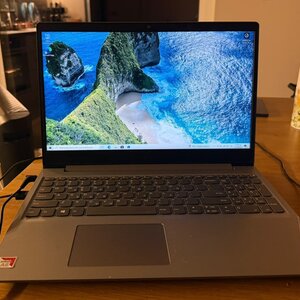 Laptop Lenovo Ideapad S145 AMD A6-9225 RAM 4GB