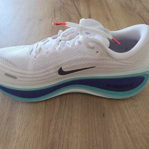 Nike Vomero Plus HV8150-104 Ανδρικά Αθλητικά Παπούτσια Running White Green Blue