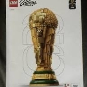 LEGO Editions FIFA World Cup Official Trophy για 12+ Ετών 2842τμχ 43020