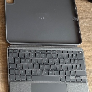 Logitech Folio Touch Flip Cover Υφασμάτινο με Πληκτρολόγιο Oxford Grey (iPad Pro 2020 11" / iPad Pro 2018 11")