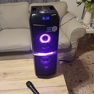 Blaupunkt Ηχείο Karaoke με Ασύρματο Μικρόφωνο και Εφέ Φωτισμού PS05DB Μαύρο