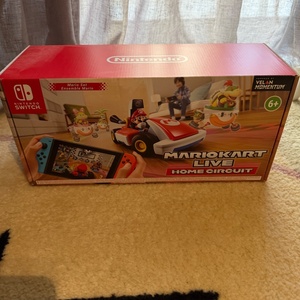 Mario Kart Live: Home Circuit - Mario Set Pack Switch Game