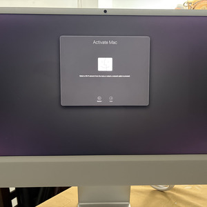 Apple iMac 24" 2024 (M4-8-Core/16GB/256GB SSD/8-Core GPU/macOS) Silver GR