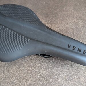 Natural Fit Venec Lite 11566 Μαύρη Σέλα Ποδηλάτου