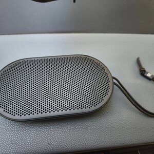 Bang & Olufsen Beoplay P2 Ηχείο Bluetooth 30W με Διάρκεια Μπαταρίας έως 10 ώρες Black