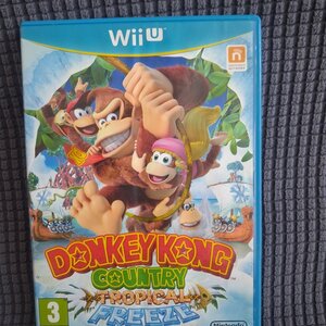 Donkey Kong Country: Tropical Freeze Wii U Game (Used)
