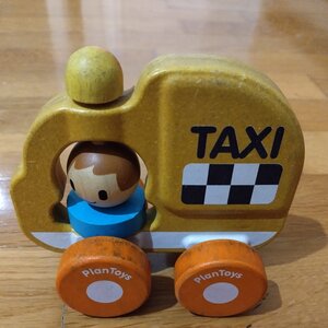 Plan Toys Push Along Ταξί από Ξύλο για 12+ Μηνών 5619