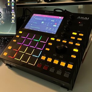 Akai MPC One (Black OG) – Σαν καινούργιο / MPC OS 3.9 