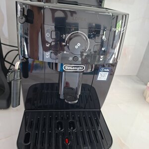 De'Longhi Magnifica S Ecam Αυτόματη Μηχανή Espresso 1450W Πίεσης 15bar με Μύλο Άλεσης Black/Silver ECAM 22.112.B