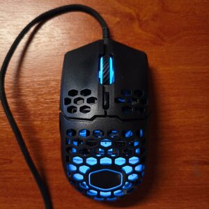 CoolerMaster MM711 Gaming mouse (+ δώρο πληκτρολόγιο Hama uRage Exodus2)