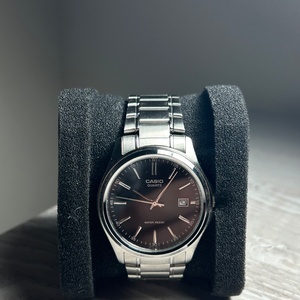 Casio Ανδρικό Ρολόι 38mm Μπαταρίας με Ασημί Ατσάλινο Μπρασελέ MTP-1183PA-1AEG