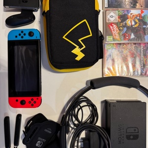Nintendo Switch 32GB Red/Blue + extra games