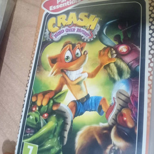 Crash Mind Over Mutant (Essentials) PSP