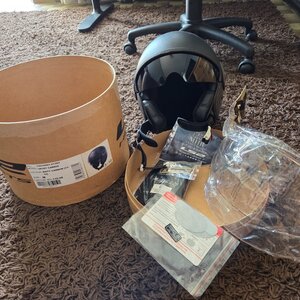 LS2 OFF597 Cabrio Jet Helmet with Sun Visor 900gr Carbon