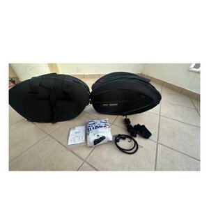 Givi EA100B Soft Bags Σετ Σαμάρια Μοτοσυκλέτας 40lt σε Μαύρο Χρώμα
