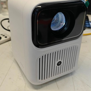 Wanbo Dali 1 Mini Projector LCD HD Λάμπας LED με Wi-Fi και Ενσωματωμένα Ηχεία