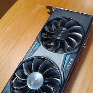 EVGA GeForce GTX970 4GB ACX 2.0+ (04G-P4-3975-KR)