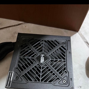 Super Flower Platinum King 550W