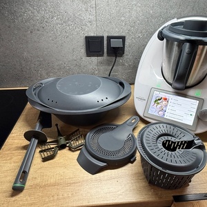 Vorwerk Thermomix TM6 Επαγγελματικός Πολυμάγειρας 1000W με Χωρητικότητα 3.3lt Λευκός