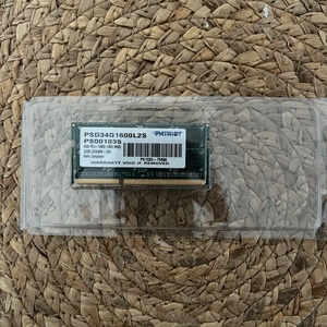 Patriot 4GB DDR3 RAM με Ταχύτητα 1600 για Laptop (PSD34G1600L82S)