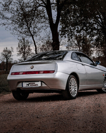 Απαραίτητα αυτοκινήτου (Alfa Romeo GTV)