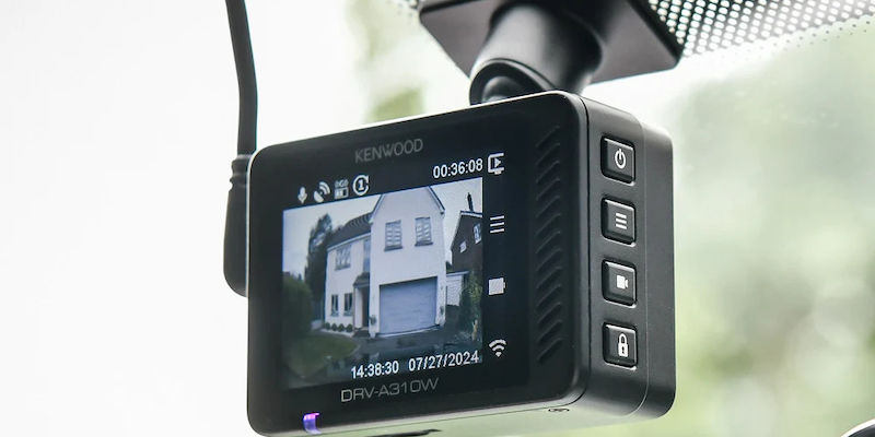 Ръководство за покупка: Как да изберете подходящата DVR камера (Dash Cam) за автомобил