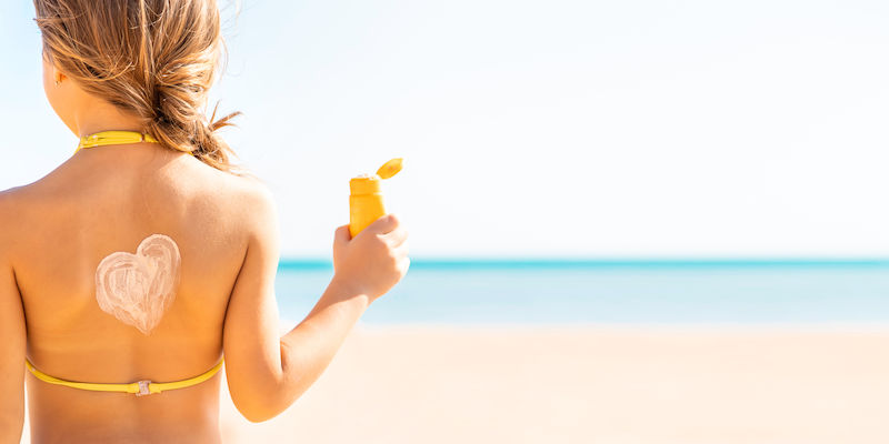 How can you properly protect your child from the sun!