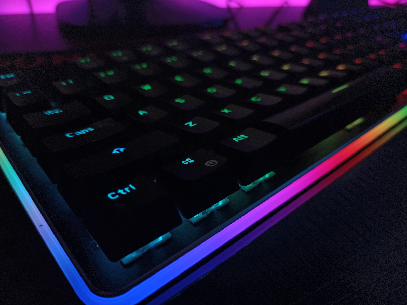 Zeroground KB-2800G Satomi Gaming Μηχανικό Πληκτρολόγιο με Outemu Red διακόπτες και RGB φωτισμό (Αγγλικό US)