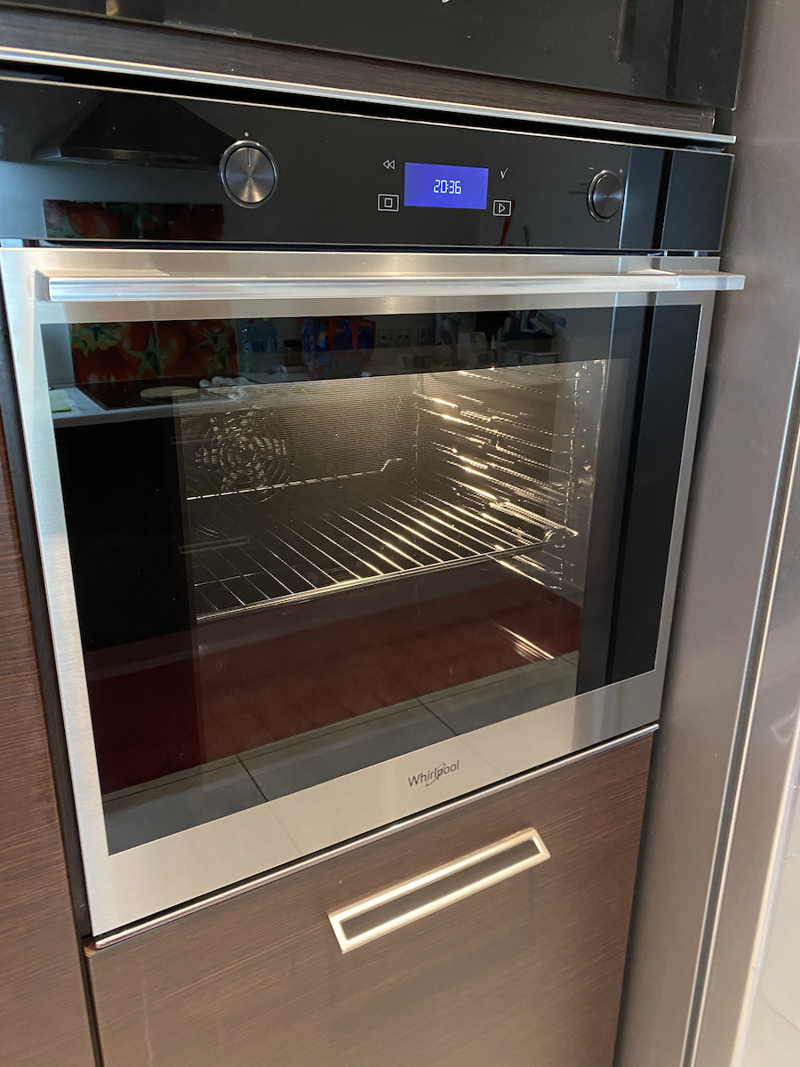 Whirlpool W7 OM5 4S H Φούρνος άνω Πάγκου 73lt χωρίς Εστίες Π59.5εκ. Μαύρος  | Skroutz.gr