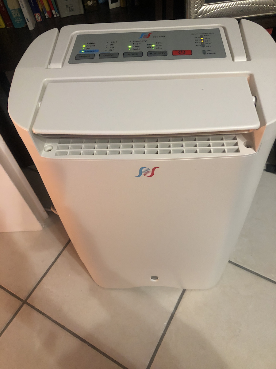 Puredry Famous PDD 8519 Dehumidifier Zeolite with Ionizer 8.5lt