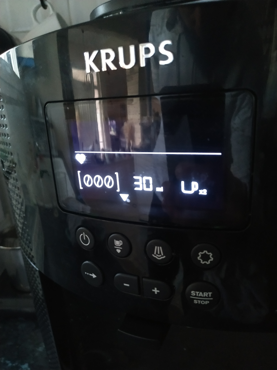 Krups EA 8150 a € 329,99 (oggi)  Migliori prezzi e offerte su idealo