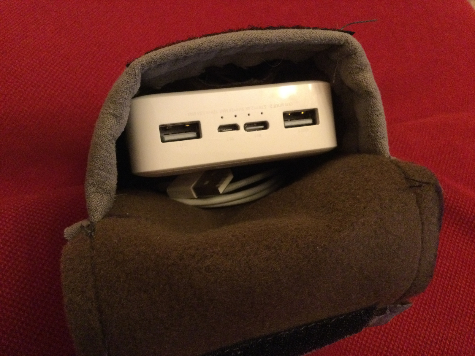 Xiaomi Redmi Power Bank 20000mAh 18W с 2 USB-A порта Бял