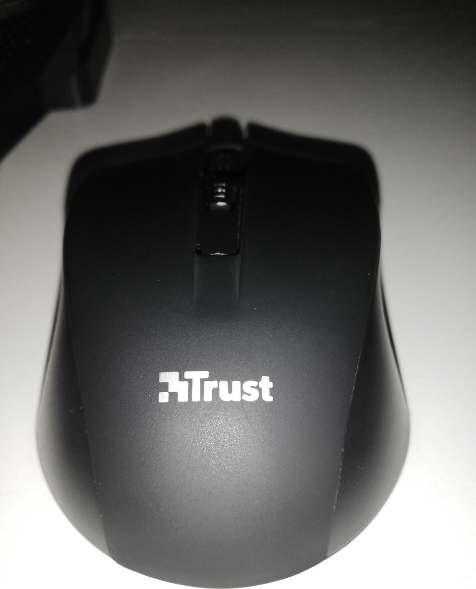 Trust Mydo Silent Click Wireless Mouse Black / Blue
