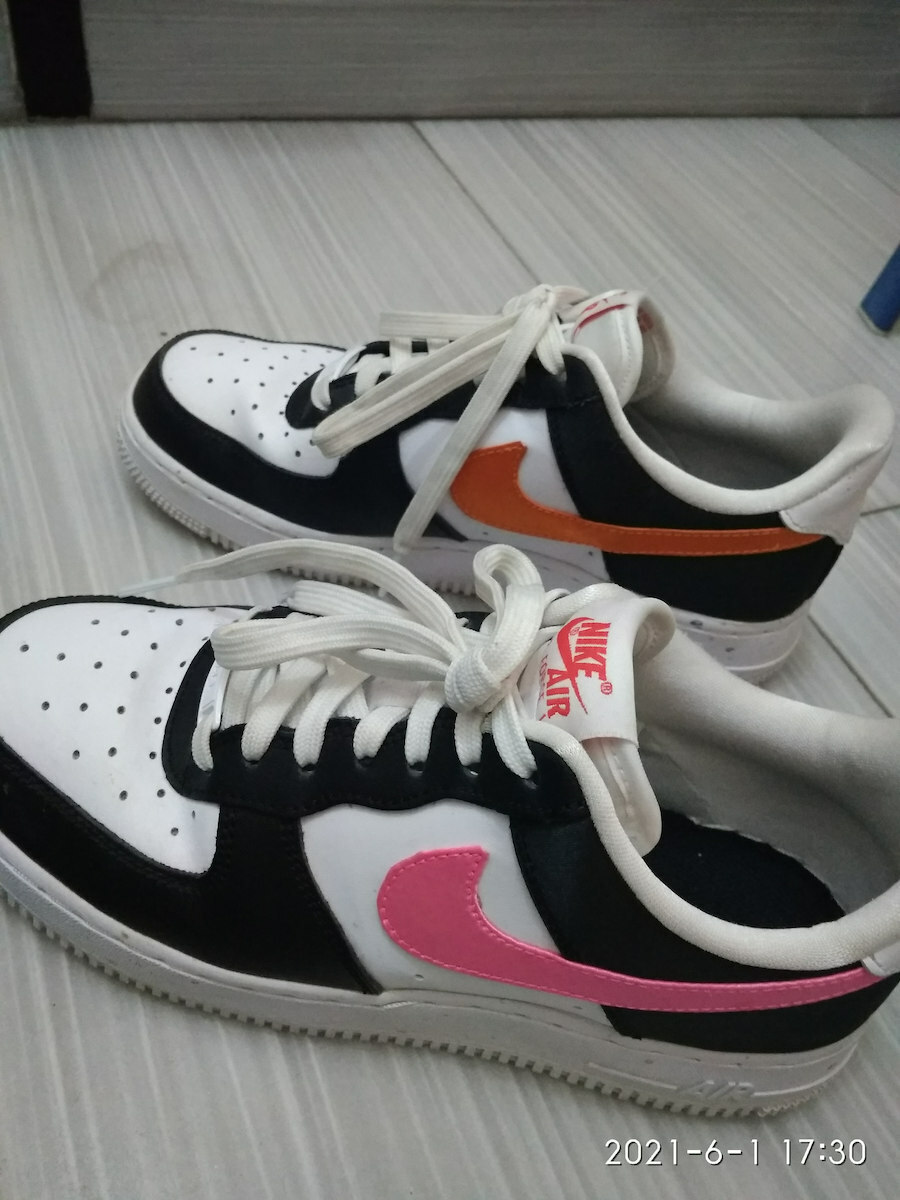 Air Force 1 '07 Γυναικεία Sneakers Πολύχρωμα
