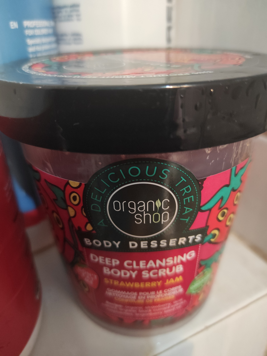 Organic Shop Body Desserts Scrub Body Strawberry Jam 450ml