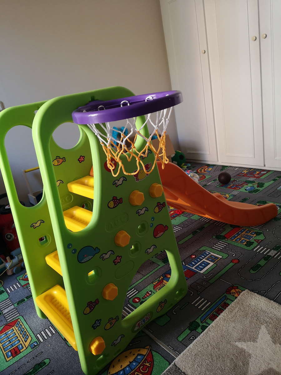 Kidstoys Пързалка Τσουλήθρα με Μπασκέτα с Кош