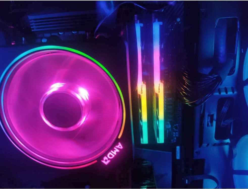 AMD Ryzen 9 3900X 3.8GHz Επεξεργαστής 12 Πυρήνων για Socket AM4 σε Κουτί με Ψύκτρα