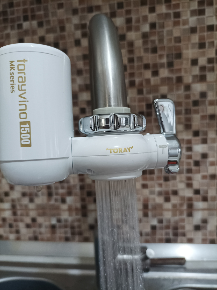 Toray Torayvino MK2-EG Filtru de Apă pentru Robinet cu Carbon Activat Granular și Membrane cu 3 Filtre de Înlocuire MKC-EG 0.1 μm