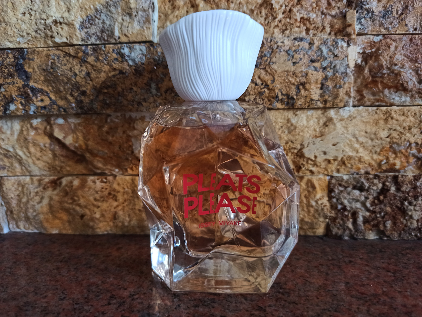 Issey Miyake Pleats Please Eau de Toilette 50ml
