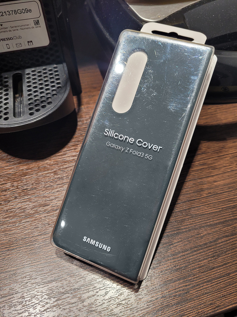 Samsung Задна корица Силикон Черен (Galaxy Z Fold 3)