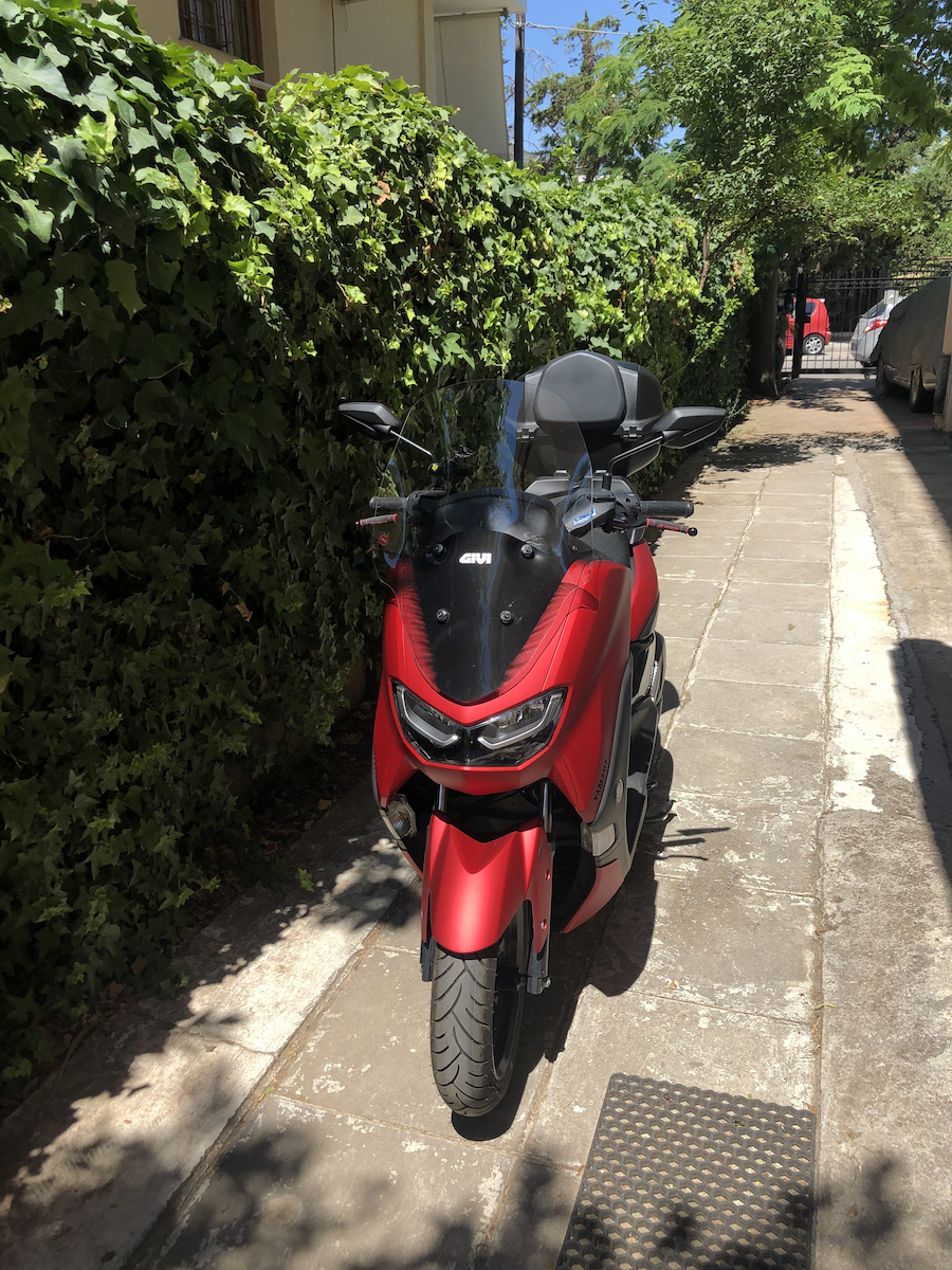 GIVI Clear Windshield For Yamaha N-Max 125 (2015-2018) – 2123DT
