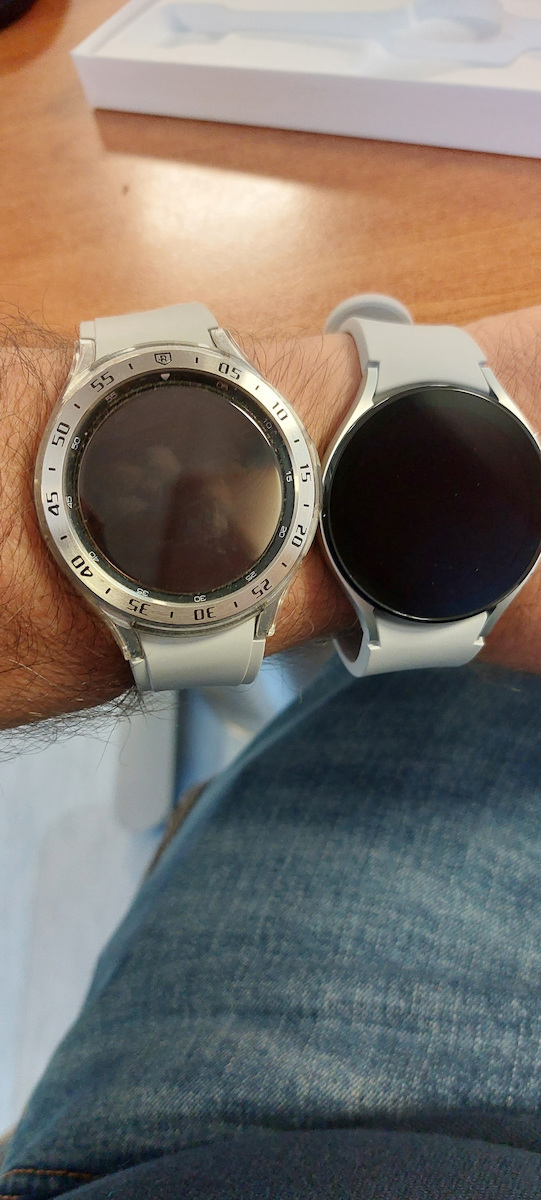 Ringke Bezel Styling σε Ασημί χρώμα για το Galaxy Watch 4 Classic 46mm